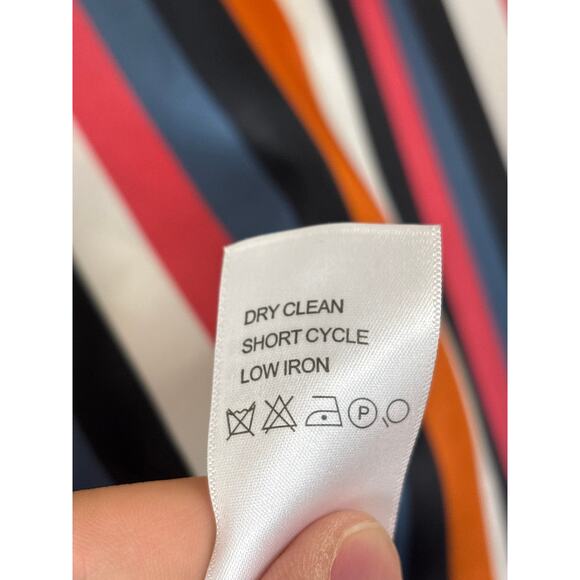 Etcetera Women’s 4 Multicolor Striped V-Neck Long Sleeve Wide Cuff Blouse NEW - Picture 5 of 7